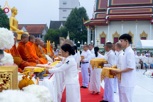 ภาพ No.284633:วันอาทิตย์ที่ 14 ธันวาคม พ.ศ.2568  พิธีทำบุญเมืองสุราษฎร์ธานี 110ปี และพิธีตักบาตรพระสงฆ์ 1,110 รูป  ณ บริเวณริมน้ำวัดกลาง (เก่า) ถนนบ้านดอน ตำบลตลาดใหม่ อำเภอเมือง จังหวัดสุราษฎร์ธานี