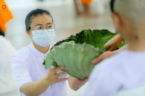 ภาพ No.78775:พิธีปลงผมนาคธรรมทายาท โครงการอบรมยุวธรรมทายาท มัชฌิมธรรมทายาท และธรรมทายาทรุ่นอุดมศึกษา ณ สภาธรรมกายสากล วัดพระธรรมกาย วันเสาร์ที่ 1 เมษายน พ.ศ. 2566