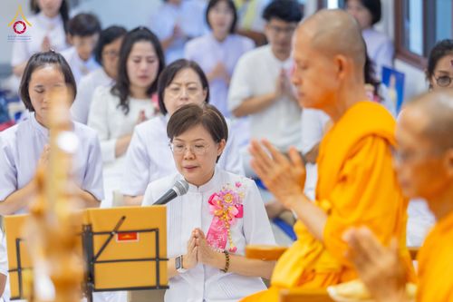 ภาพ No.336293:วันจันทร์ที่ 22 มิถุนายน พ.ศ.2569 พิธีอัญเชิญพระธรรมกาย และบรรจุพระบรมสารีริกธาตุ  ภายในเกศดอกบัวตูม องค์พระประธาน ณ อาคารสมปรารถนา วัดกลางธนรินทร์ ต.บ้านแป้ง อ.พรหมบุรี จ.สิงห์บุรี