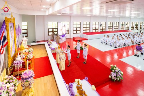 ภาพ No.227184:วันอังคารที่ 3 มิถุนายน พ.ศ. 2568 นายอำเภอคลองหลวง นำพสกนิกรรวมใจภักดิ์ สมเด็จพระนางเจ้าฯ พระบรมราชินี เนื่องในโอกาสวันเฉลิมพระชนมพรรษา ณ อาคารปลูกศรัทธา 2 วัดพระธรรมกาย อ.คลองหลวง จ.ปทุมธานี