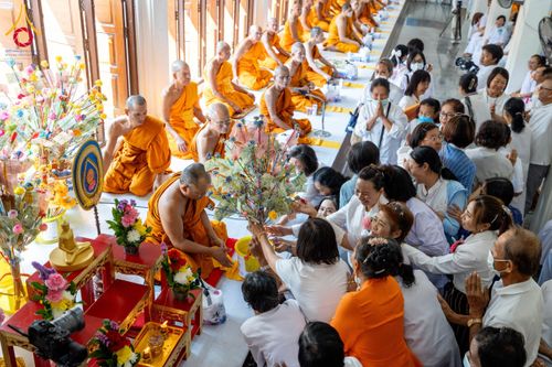 ภาพ No.204735:พิธีทอดผ้าป่าทำนุบำรุงศาสนสถาน ณ วัดเกิดการอุดม ตำบลคลองสาม อำเภอคลองหลวง จังหวัดปทุมธานี ในโครงการธรรมยาตรา กตัญญูบูชา มหาปูชนียาจารย์ พระมงคลเทพมุนี(สด จนฺทสโร) พระผู้ปราบมาร อนุสรณ์สถาน 7 แห่ง ปีที่ 13 วันที่ 30 มกราคม พ.ศ. 2568