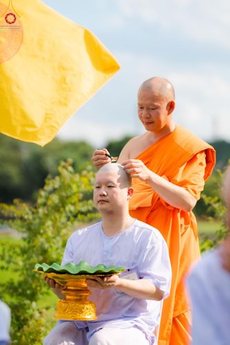 ภาพ No.147528:พิธีตัดปอยผม ขอขมา มอบบาตร ผ้าไตร โครงการปฐมอุปสมบท สมโภชอุโบสถ บูชาธรรม 80 ปี หลวงพ่อธัมมชโย ณ วัดพระธรรมกายโทชิหงิ ประเทศญี่ปุ่น วันพฤหัสบดีที่ 8 สิงหาคม พ.ศ. 2567
