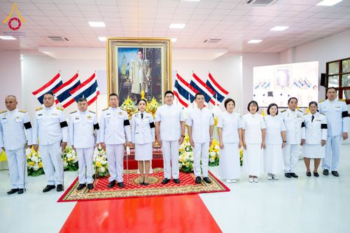 ภาพ No.276115:วันที่ 5 ธันวาคม พ.ศ. 2568 พสกนิกรอำเภอคลองหลวง พร้อมใจบำเพ็ญกุศลอุทิศถวาย “ในหลวงรัชกาลที่ 9” น้อมรำลึกในพระมหากรุณาธิคุณ เนื่องในวันคล้ายวันพระบรมราชสมภพ วันชาติ และวันพ่อแห่งชาติ ณ อาคารปลูกศรัทธา 2 วัดพระธรรมกาย อำเภอคลองหลวง จังหวัดปทุมธานี