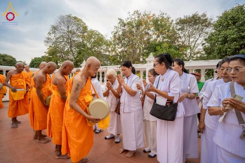 ภาพ No.278344:วันศุกร์ที่ 5 ธันวาคม พ.ศ. 2568 (วันพ่อแห่งชาติ) พิธีบรรพชาอุปสมบทหมู่ธรรมทายาท จำนวน 16 รูป โครงการบรรพชาอุปสมบทหมู่ รุ่นบูชาธรรมมหาปูชนียาจารย์ ประจำปี 2568  ณ ศูนย์ปฏิบัติธรรมและอบรมเยาวชนพระนครศรีอยุธยา จ.พระนครศรีอยุธยา