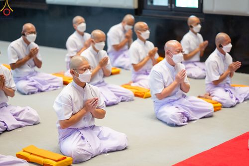 ภาพ No.83449:พิธีบรรพชาอุปสมบทหมู่ธรรมทายาทนานาชาติ (ภาคภาษาจีน) รุ่นที่ 18 ณ โบสถ์พระไตรปิฎก วัดพระธรรมกาย จ.ปทุมธานี วันเสาร์ที่ 15 กรกฎาคม 2566