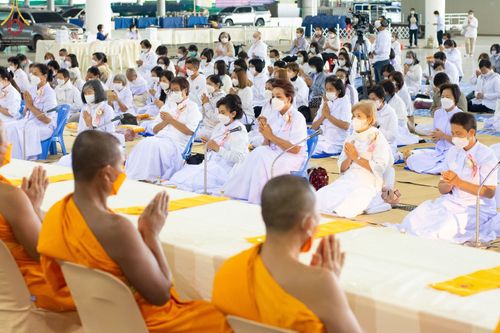 ภาพ No.75072:พิธีถวายภัตตาหารเป็นสังฆทาน แด่คณะพระธรรมยาตราฯ ในโครงการธรรมยาตรากตัญญูบูชา มหาปูชนียาจารย์ พระมงคลเทพมุนี(สด จนฺทสโร) พระผู้ปราบมาร อนุสรณ์สถาน 7 แห่ง ปีที่ 11 วันที่ 30 มกราคม พ.ศ. 2566