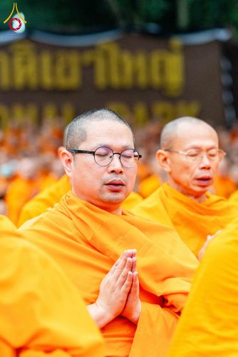 ภาพ No.285935:วันเสาร์ที่ 13 ธันวาคม พ.ศ.2568 พิธีตักบาตรพระภิกษุสามเณร 1,000 รูป ณ บริเวณหน้าอุทยานแห่งชาติเขาใหญ่ อำเภอปากช่อง จ.นครราชสีมา