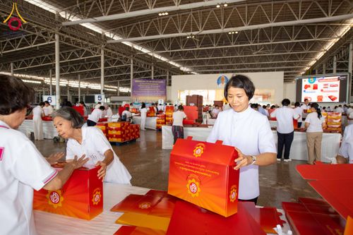 ภาพ No.315988:วันที่ 24 - 27 มีนาคม พ.ศ.2569 การเตรียมงานมหาสังฆทาน 40,000 กว่าวัดทั่วไทย วันคุ้มครองโลก 22 เมษายน พ.ศ.2569