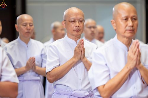 ภาพ No.338745:วันที่ 11 กรกฎาคม พศ.2569 พิธีบรรพชาอุปสมบท โครงการอุปสมบทหมู่ธรรมทายาทนานาชาติ  IDOP รุ่นที่ 21 (ภาษาจีน)  จากประเทศจีน มาเลเซีย สิงคโปร์ และไต้หวัน , โครงการบรรพชาสามเณรโรงเรียนนานาชาติ รุ่นที่ 15