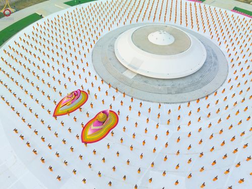 ภาพ No.74254:พุทธบุตรธรรมยาตรา ปฏิบัติธรรมและบันทึกภาพประวัติศาสตร์ ในโครงการธรรมยาตรากตัญญูบูชา มหาปูชนียาจารย์ พระมงคลเทพมุนี(สด จนฺทสโร) พระผู้ปราบมาร อนุสรณ์สถาน 7 แห่ง ปีที่ 11 ณ อนุสรณ์สถานบางปลา อ.บางเลน จ.นครปฐม วันที่ 23 มกราคม พ.ศ. 2566