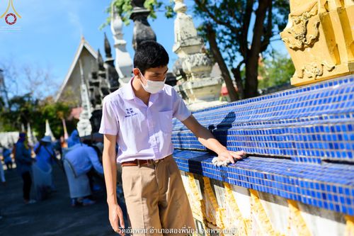 ภาพ No.69171:พระธรรมยาตรา ปฏิบัติศาสนกิจ ทำนุบำรุงศาสนสถาน, สวดธรรมจักร, ปฏิบัติธรรม ร่วมกับชุมชน,นักเรียนเด็กดีวีสตาร์ และร่วมพิธีทอดผ้าป่าบำรุงศาสนสถาน ในโครงการธรรมยาตรากตัญญูบูชา มหาปูชนียาจารย์ พระมงคลเทพมุนี(สด จนฺทสโร) พระผู้ปราบมาร อนุสรณ์สถาน 7 แห่ง ปีที่ 11