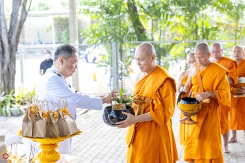 ภาพ No.335942:วันพุธที่ 17 มิถุนายน พ.ศ.2569 พิธีบำเพ็ญกุศลทักษิณานุปทานสัตตมวาร (ครบ 7 วัน) อุทิศถวายพระกุศล แด่สมเด็จพระเจ้าลูกเธอ เจ้าฟ้ากรมหลวงราชสาริณีสิริพัชร มหาวัชรราชธิดา ณ วัดพระธรรมกาย จังหวัดปทุมธานี