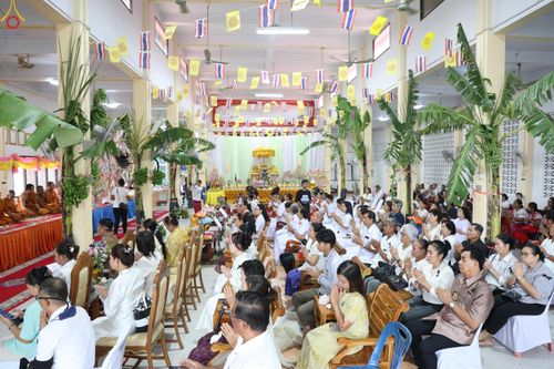 ภาพ No.283334:วันเสาร์ที่ 1 พฤศจิกายน 2568 พิธีทอดกฐินสามัคคีทั่วไทย 30,000 วัด  โดยคณะศิษยานุศิษย์ บูชาธรรม 81 ปี  หลวงพ่อธัมมชโย ณ วัดหนองน้ำขุ่น ตำบลห้วยไผ่ อำเภอเมืองราชบุรี จังหวัดราชบุรี