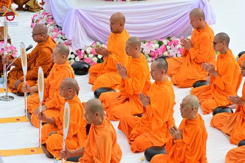 ภาพ No.346972:วันอาทิตย์ที่ 30 สิงหาคม พ.ศ. 2569  พิธีทำบุญตักบาตรพระ 123 รูป เนื่องในโอกาสครบรอบ 122 ปี แห่งการก่อตั้งอำเภอคลองหลวง จังหวัดปทุมธานี ณ บริเวณหน้าที่ว่าการอำเภอคลองหลวง