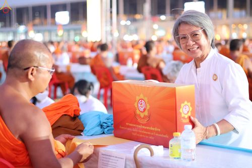 ภาพ No.325085:วันที่ 22 เมษายน พ.ศ.2569 (วันคุ้มครองโลก) พิธีถวายมหาสังฆทาน 40,000 กว่าวัดทั่วประเทศ (ชุดที่ 2) ณ ลานธรรม พระมหาธรรมกายเจดีย์ วัดพระธรรมกาย