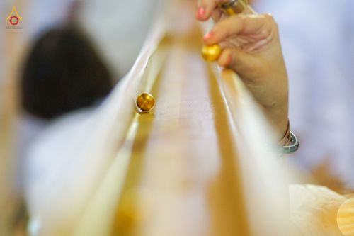 ภาพ No.81651:พิธีหล่อพระประธานเพื่อประดิษฐาน ณ ห้องแก้วสารพัดนึก 2 เนื่องในวันวิสาขบูชา วันเสาร์ที่ 3 มิถุนายน 2566 ณ วัดพระธรรมกาย จ.ปทุมธานี