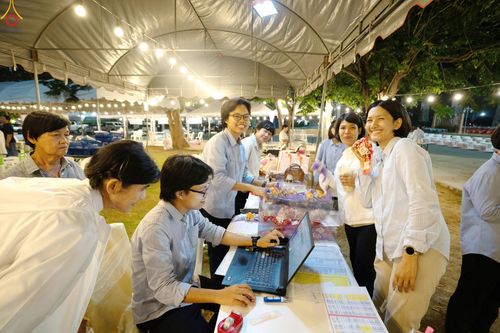 ภาพ No.282445:วันที่ 19 -20 ธันวาคม พ.ศ.2568 เบื้องหลังความสำเร็จ ของการจัดงานตักบาตร พระ 10,000 รูป Skywalk กาญจนบุรี