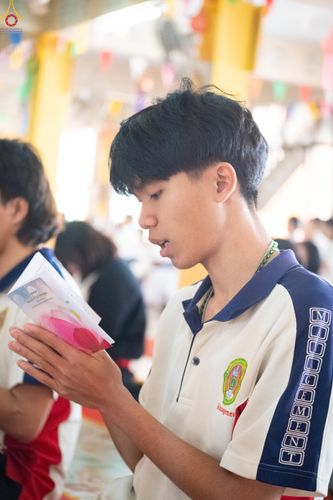 ภาพ No.291212:วันที่ 9 มกราคม พ.ศ. 2569 พิธีทอดผ้าป่าทำนุบำรุงศาสนสถาน ณ วัดนาราภิรมย์ อ.บางเลน จ.นครปฐม ในโครงการธรรมยาตรา กตัญญูบูชา มหาปูชนียาจารย์ พระมงคลเทพมุนี(สด จนฺทสโร) พระผู้ปราบมาร อนุสรณ์สถาน 7 แห่ง ปีที่ 14