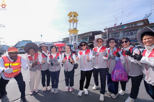 ภาพ No.296240:ภาพเบื้องหลังอาสาสมัครรวมใจ ชุดที่ 2 ในโครงการธรรมยาตรา กตัญญูบูชา มหาปูชนียาจารย์ พระมงคลเทพมุนี(สด จนฺทสโร) พระผู้ปราบมาร อนุสรณ์สถาน 7 แห่ง ปีที่ 14