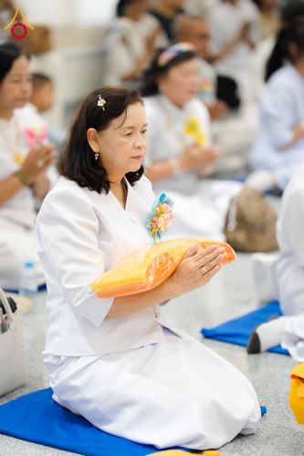 ภาพ No.341281:วันอาทิตย์ที่ 26 กรกฎาคม พ.ศ. 2569 ​โครงการอุปสมบทหมู่บูชาธรรมมหาปูชนียาจารย์ รุ่นที่ ๑ วัดกลางธนรินทร์ ต.บ้านแป้ง อ.พรหมบุรี จ.สิงห์บุรี