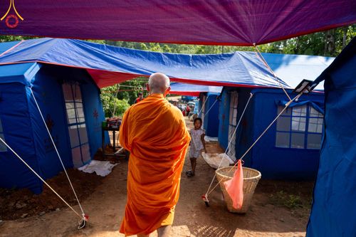 ภาพ No.348075:วันที่ 8 กันยายน พ.ศ.2569 พระธรรมฑูตไทย สายอินเดีย เนปาล พร้อมด้วยคณะสงฆ์เนปาล  วัดไทยลุมพินี วัดพระธรรม และมูลนิธิธรรมกาย ร่วมช่วยเหลือผู้ประสบภัยน้ำท่วมประเทศเนปาล