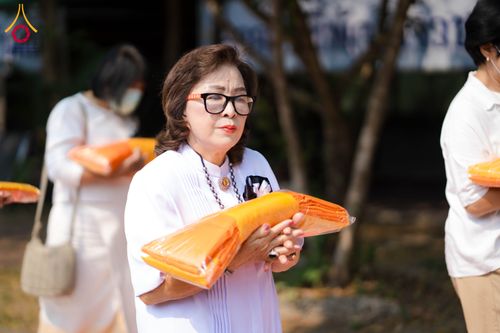 ภาพ No.318892:วันจันทร์ที่ ๖ เมษายน พ.ศ.๒๕๖๙  โครงการบรรพชาสามเณรภาคฤดูร้อน ประจำปี ๒๕๖๙  บูชาธรรม ๘๒ ปี หลวงพ่อธัมมชโย  ณ วัดห้วยตองสัก อำเภอจอมทอง จังหวัดเชียงใหม่