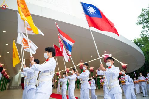 ภาพ No.83354:พิธีบรรพชาอุปสมบทหมู่ธรรมทายาทนานาชาติ (ภาคภาษาจีน) รุ่นที่ 18 ณ โบสถ์พระไตรปิฎก วัดพระธรรมกาย จ.ปทุมธานี วันเสาร์ที่ 15 กรกฎาคม 2566