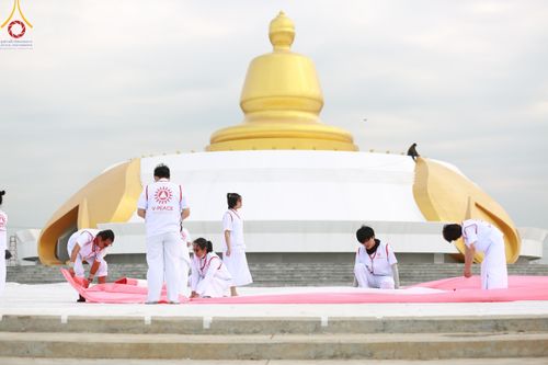 ภาพ No.119554:V.18 ทันทีม การเตรียมงาน เก็บงาน การรับบุญของเจ้าหน้าที่หน่วยงานต่างๆ เพื่อโครงการธรรมยาตรา กตัญญูบูชามหาปูชนียาจารย์ พระมงคลเทพมุนี (สด จนฺทสโร) พระผู้ปราบมาร อนุสรณ์สถาน 7 แห่ง ปีที่ 12 ระหว่างวันที่ 2 - 31 มกราคม พ.ศ.2567