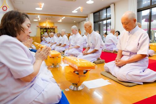 ภาพ No.147594:พิธีตัดปอยผม ขอขมา มอบบาตร ผ้าไตร โครงการปฐมอุปสมบท สมโภชอุโบสถ บูชาธรรม 80 ปี หลวงพ่อธัมมชโย ณ วัดพระธรรมกายโทชิหงิ ประเทศญี่ปุ่น วันพฤหัสบดีที่ 8 สิงหาคม พ.ศ. 2567