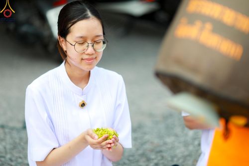 ภาพ No.120182:พิธีต้อนรับพระธรรมยาตรา ในโครงการธรรมยาตรา กตัญญูบูชา มหาปูชนียาจารย์ พระมงคลเทพมุนี(สด จนฺทสโร) พระผู้ปราบมาร อนุสรณ์สถาน 7 แห่ง ปีที่ 12 วันที่ 28 มกราคม พ.ศ. 2567 ณ วัดพระธรรมกาย จ.ปทุมธานี