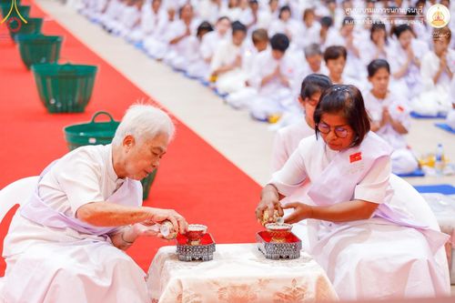 ภาพ No.155326:โครงการอบรมอุบาสก อุบาสิกาแก้ว  ตัวแทนทอดกฐิน 30,000 วัด ทั่วไทย บูชาธรรม 80 ปี หลวงพ่อธัมมชโย โซนตะวันตก 6 จังหวัด รุ่นที่ 2 ระหว่างวันที่ 13 -15 กันยายน พ.ศ. 2567 ณ ศูนย์อบรมเยาวชนกาญจนบุรี