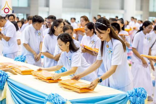 ภาพ No.215556:วันอาทิตย์ต้นเดือนที่ 6 เมษายน พ.ศ. 2568 ขบวนอัญเชิญผ้าป่าสมทบ มหาสังฆทาน 40,000 กว่าวัดทั่วประเทศ ณ สภาธรรมกายสากล วัดพระธรรมกาย