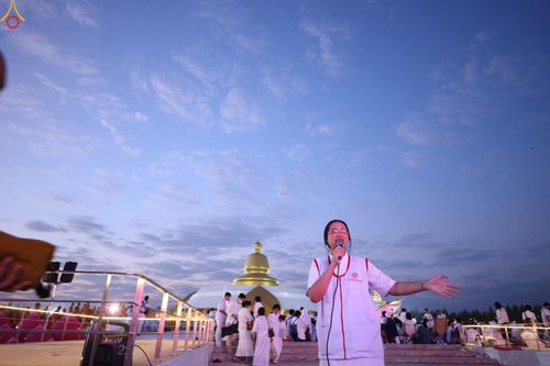 ภาพ No.306748:ภาพเบื้องหลังอาสาสมัครรวมใจ ชุดที่ 5 ในโครงการธรรมยาตรา กตัญญูบูชา มหาปูชนียาจารย์ พระมงคลเทพมุนี(สด จนฺทสโร) พระผู้ปราบมาร อนุสรณ์สถาน 7 แห่ง ปีที่ 14