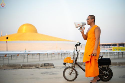 ภาพ No.320314:วันที่ 7-8 เมษายน พ.ศ.2569 การเตรียมงาน ณ ลานธรรม และ งานจราจร เพื่องานถวายมหาสังฆทาน 40,000 กว่าวัดทั่วประเทศ วันคุ้มครองโลก 22 เมษายน พ.ศ.2569 วัดพระธรรมกาย