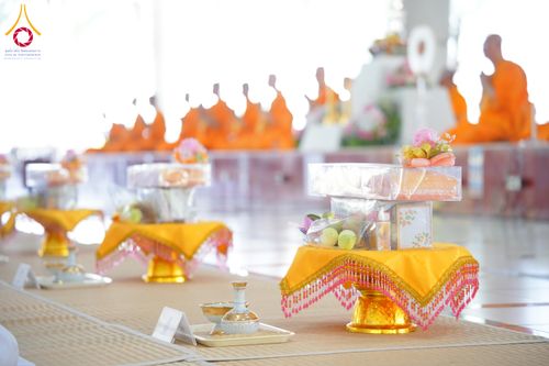 ภาพ No.320667:วันที่ 11 เมษายน พ.ศ.2569 พิธีถวายภัตตาหารเมนูสวรรค์ เพื่อการบรรลุธรรม ณ หอฉันคุณยายอาจารย์ฯ วัดพระธรรมกาย