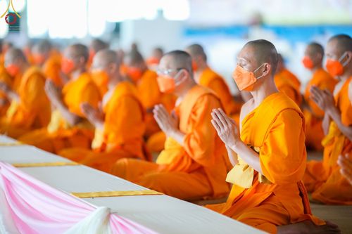 ภาพ No.66421:พิธีถวายอุปกรณ์เครื่องกันหนาว แด่คณะพระภิกษุ สามเณร วัดพระธรรมกาย วันเสาร์ที่ 10 ธันวาคม พ.ศ. 2565 ณ สภาธรรมกายสากล วัดพระธรรมกาย จ.ปทุมธานี