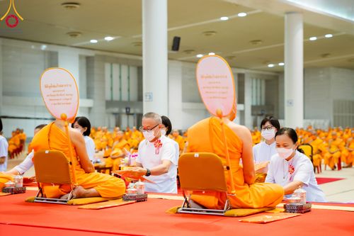 ภาพ No.90840:พิธีบำเพ็ญกุศลสวดพระอภิธรรม  อุบาสกถาวร พรหมถาวร (อุบาสกผู้ปั้นพระ) คืนที่ 4 วันอังคารที่ 17 ตุลาคม พ.ศ. 2566 ณ ห้องแก้วสารพัดนึก 1 สภาธรรมกายสากล วัดพระธรรมกาย จ.ปทุมธานี