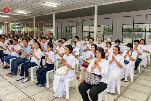 ภาพ No.316093:วันศุกร์ที่ 27 มีนาคม พ.ศ. 2569 พิธีบำเพ็ญกุศล คุณพ่อณรงค์ จินตมากุล  สิริอายุ 99 ปี 11 เดือน โยมบิดา พระครูปลัดรัตนวีรวัฒน์ (รังสฤษดิ์ อิทฺธิจินตโก) ที่ปรึกษาเจ้าคณะจังหวัดปทุมธานี เจ้าอาวาสวัดพระธรรมกาย  ณ ห้องปลูกศรัทธา 2 วัดพระธรรมกาย ปทุมธานี