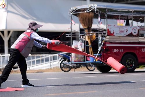 ภาพ No.306543:ภาพเบื้องหลังอาสาสมัครรวมใจ ชุดที่ 5 ในโครงการธรรมยาตรา กตัญญูบูชา มหาปูชนียาจารย์ พระมงคลเทพมุนี(สด จนฺทสโร) พระผู้ปราบมาร อนุสรณ์สถาน 7 แห่ง ปีที่ 14