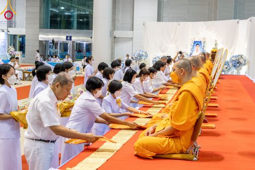 ภาพ No.90886:พิธีบำเพ็ญกุศลสวดพระอภิธรรม  อุบาสกถาวร พรหมถาวร (อุบาสกผู้ปั้นพระ) คืนที่ 5 วันพุธที่ 18 ตุลาคม พ.ศ. 2566 ณ ห้องแก้วสารพัดนึก 1 สภาธรรมกายสากล วัดพระธรรมกาย จ.ปทุมธานี