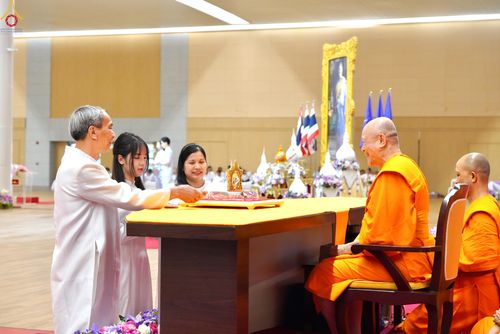 ภาพ No.311852:วันอังคารที่ 3 มีนาคม พ.ศ.2569 พิธีมอบโล่วัชรเกียรติยศ โครงการตอบปัญหาธรรมะทางก้าวหน้า ครั่งที่ 43, พิธีมอบโล่วัชรเกียรติยศ โครงการสอบตอบปัญหาศีลธรรม เพื่อสันติภาพโลก (World-Pec) ครั้งที่ 19 ณ สภาธรรมกายสากล วัดพระธรรมกาย