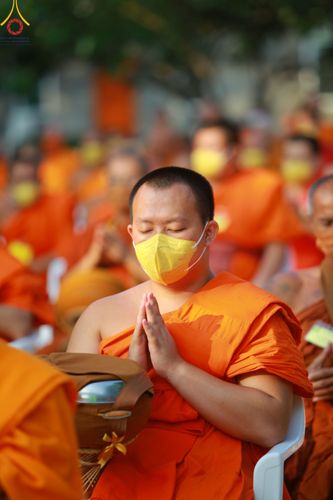 ภาพ No.81337:พิธีตักบาตรพระ ๑,๐๒๘ รูป ถวายเป็นพุทธบูชา เนื่องในสัปดาห์วิสาขบูชาโลก  ช่วยคณะสงฆ์ ๓๒๓ วัด ๔ จังหวัดชายแดนใต้ วันอาทิตย์ที่ ๒๘ พฤษภาคม พ.ศ.๒๕๖๖ ณ ศูนย์ปฎิบัติธรรมดอยหล่อ อำเภอดอยหล่อ จังหวัดเชียงใหม่