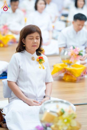 ภาพ No.310748:วันอาทิตย์ที่ 22 กุมภาพันธ์ พ.ศ. 2569 พิธีถวายโคมมาฆประทีป ณ ห้องแก้วสารพัดนึก 2 วัดพระธรรมกาย จ.ปทุมธานี