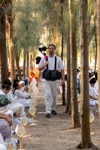 ภาพ No.301439:ภาพเบื้องหลังอาสาสมัครรวมใจ ชุดที่ 4 ในโครงการธรรมยาตรา กตัญญูบูชา มหาปูชนียาจารย์ พระมงคลเทพมุนี(สด จนฺทสโร) พระผู้ปราบมาร อนุสรณ์สถาน 7 แห่ง ปีที่ 14