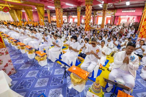 ภาพ No.303683:วันที่ 27 มกราคม พ.ศ. 2569 พิธีทอดผ้าป่าทำนุบำรุงศาสนสถาน ณ วัดตะเคียน อ.บางกรวย จ.นนทบุรี ในโครงการธรรมยาตรา กตัญญูบูชา มหาปูชนียาจารย์ พระมงคลเทพมุนี(สด จนฺทสโร) พระผู้ปราบมาร อนุสรณ์สถาน 7 แห่ง ปีที่ 14