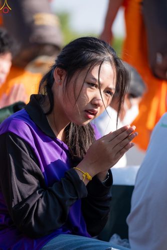 ภาพ No.292894:วันที่ 11 มกราคม พ.ศ. 2569 พิธีต้อนรับพระธรรมยาตรา ณ อนุสรณ์สถานลำดับที่ 3 สถานที่เกิดในเพศสมณะ วัดสองพี่น้อง อำเภอสองพี่น้อง จังหวัดสุพรรณบุรี ในโครงการธรรมยาตรา กตัญญูบูชา มหาปูชนียาจารย์ พระมงคลเทพมุนี(สด จนฺทสโร) พระผู้ปราบมาร อนุสรณ์สถาน 7 แห่ง ปีที