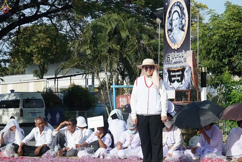 ภาพ No.296252:ภาพเบื้องหลังอาสาสมัครรวมใจ ชุดที่ 2 ในโครงการธรรมยาตรา กตัญญูบูชา มหาปูชนียาจารย์ พระมงคลเทพมุนี(สด จนฺทสโร) พระผู้ปราบมาร อนุสรณ์สถาน 7 แห่ง ปีที่ 14