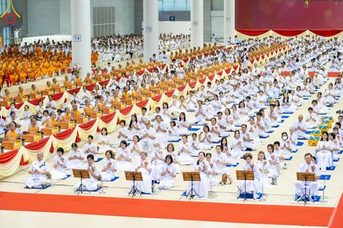 ภาพ No.176302:พิธีมุทิตาสักการะพระมหาเถระและพระเถระ วันที่ 24 พฤศจิกายน พ.ศ. 2567 ณ วัดพระธรรมกาย จ.ปทุมธานี