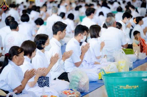 ภาพ No.207238:พิธีตักบาตร และปฏิบัติธรรมช่วงสาย ในวันมาฆบูชา วันพุธที่ 12 กุมภาพันธ์ พ.ศ. 2568 ณ วัดพระธรรมกาย จังหวัดปทุมธานี