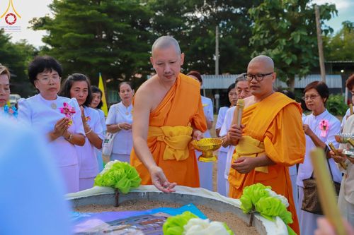 ภาพ No.94324:พิธีทอดกฐินสามัคคี เพื่อขยายที่ดินและสร้างบ้านพักอาสาสมัครเยาวชน ณ ศูนย์ปฏิบัติธรรมดอยหล่อ อ.ดอยหล่อ จ.เชียงใหม่ วันอาทิตย์ที่ ๑๒ พฤศจิกายน พ.ศ. ๒๕๖๖